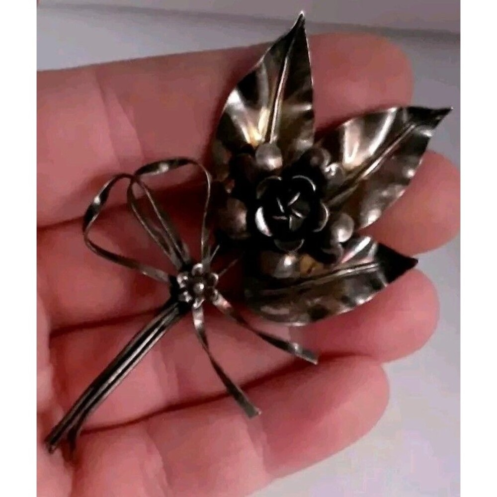 Vintage Sterling Silver Flower Figural Brooch/pin